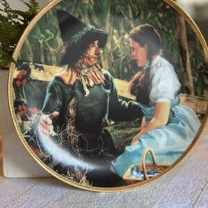 Decorative Plate Dorothy meets Scarecrow